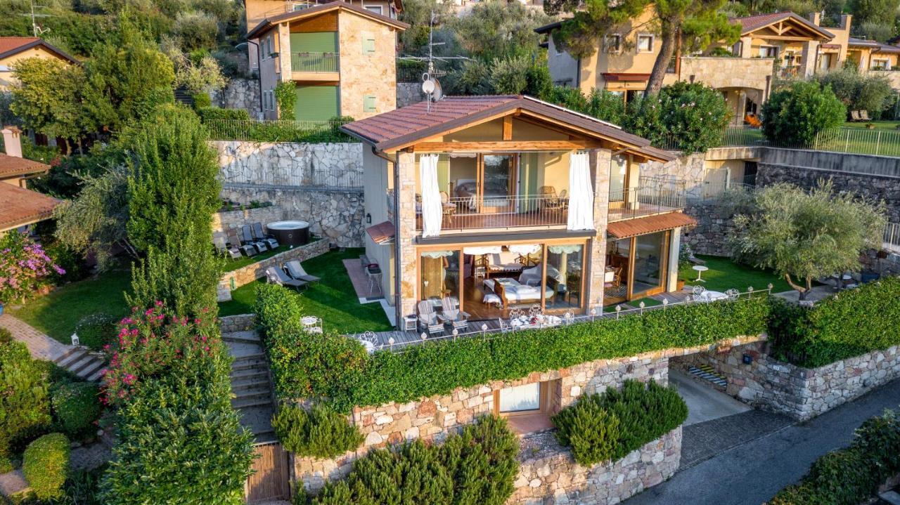 Villa Casa Antichità Torri Del Benaco Esterno foto