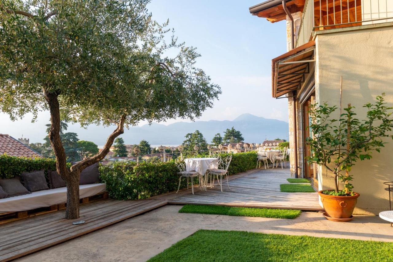 Villa Casa Antichità Torri Del Benaco Esterno foto