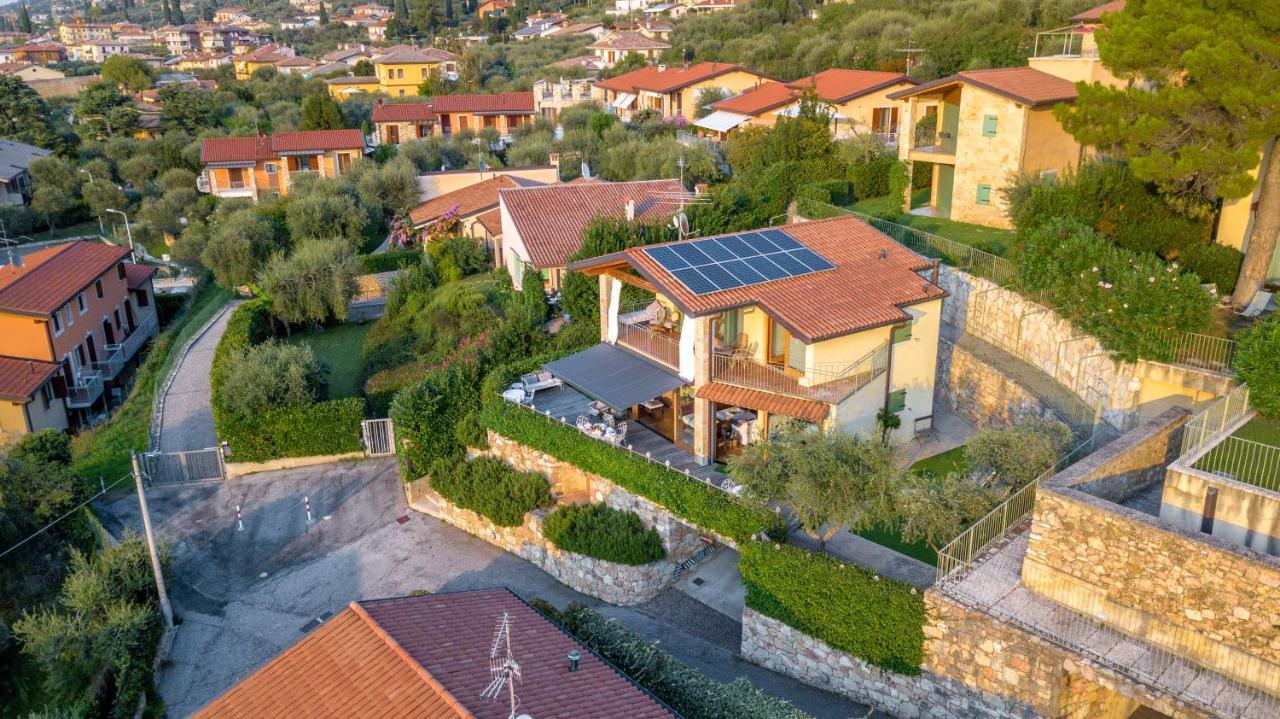 Villa Casa Antichità Torri Del Benaco Esterno foto
