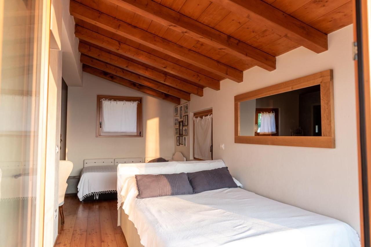 Villa Casa Antichità Torri Del Benaco Esterno foto
