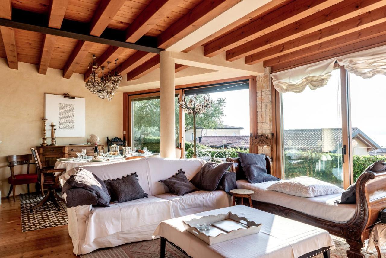 Villa Casa Antichità Torri Del Benaco Esterno foto