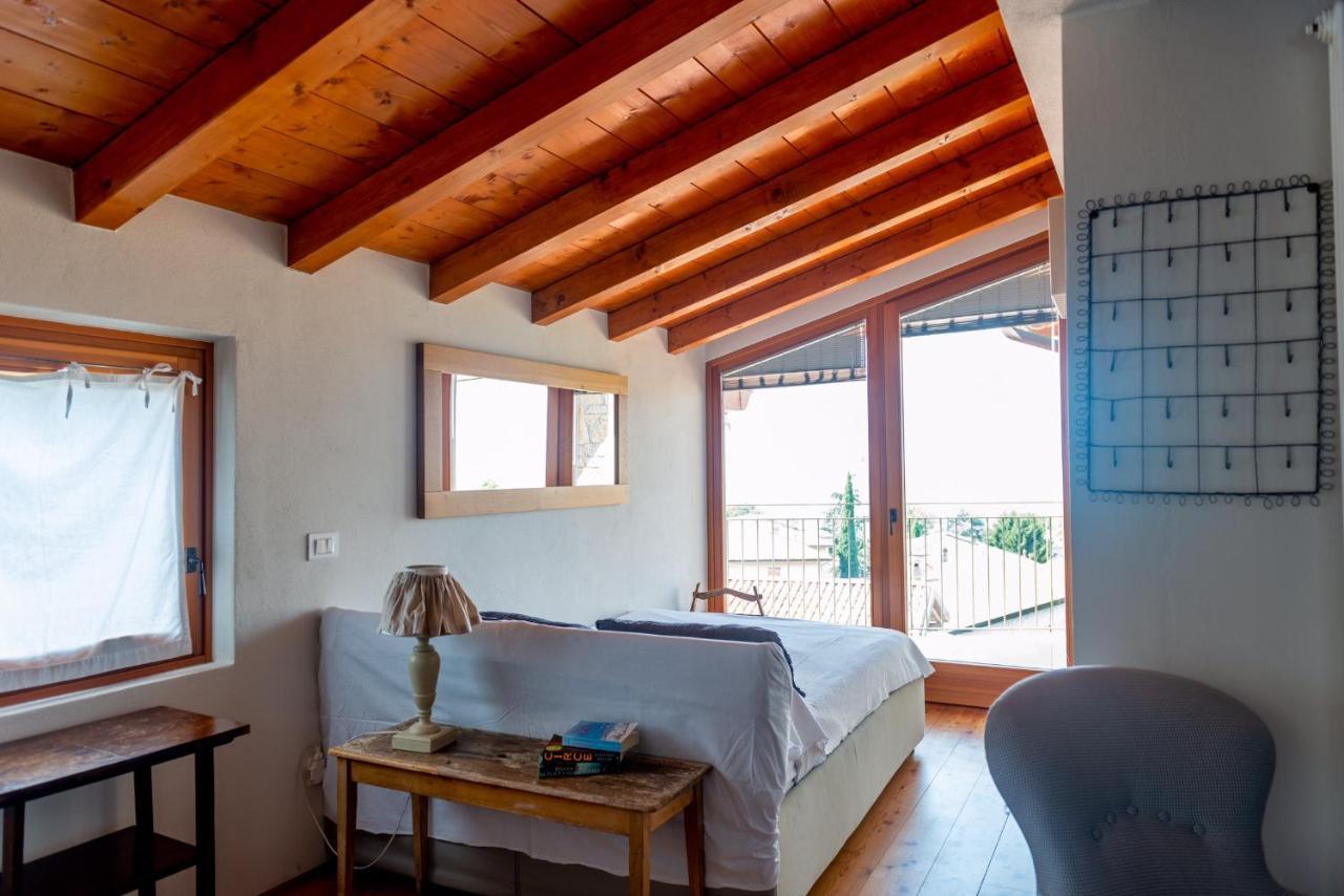 Villa Casa Antichità Torri Del Benaco Esterno foto