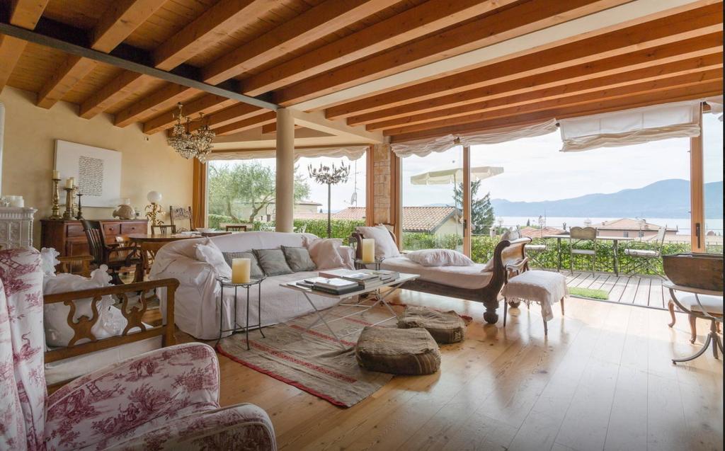 Villa Casa Antichità Torri Del Benaco Esterno foto