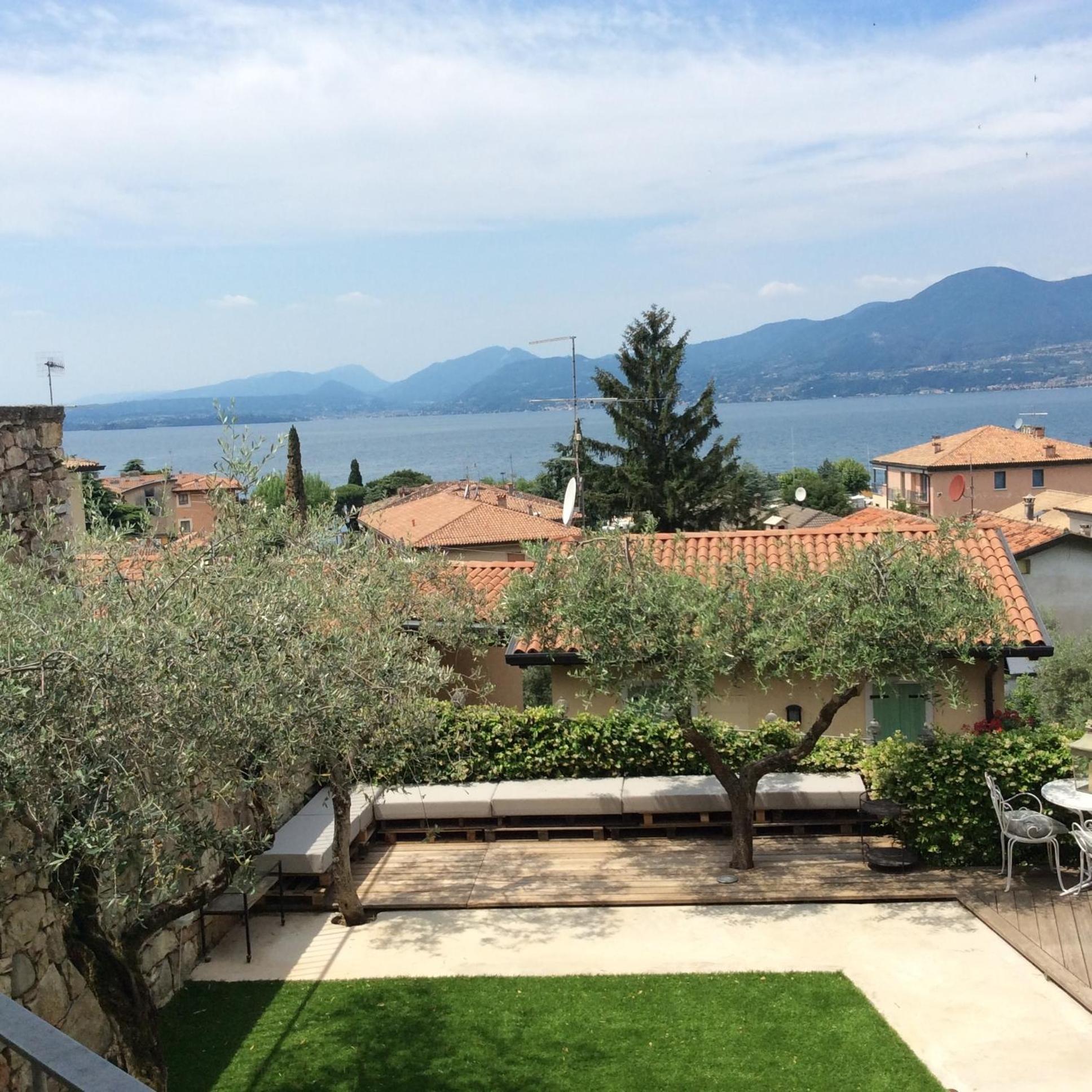 Villa Casa Antichità Torri Del Benaco Esterno foto